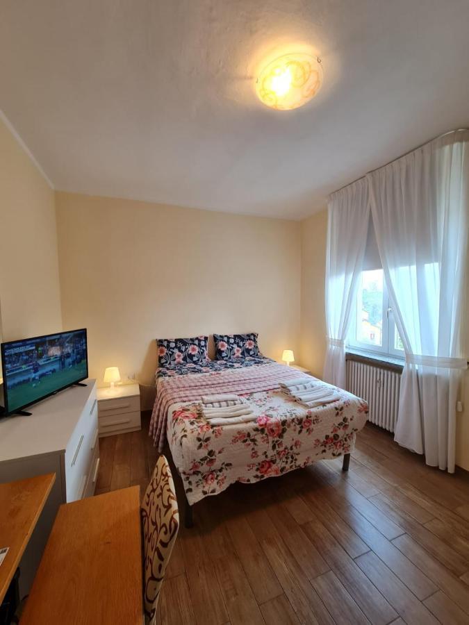 Ferienwohnung De Candia House Rescaldina Exterior foto
