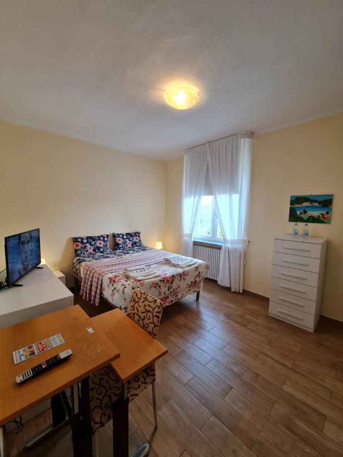 Ferienwohnung De Candia House Rescaldina Exterior foto